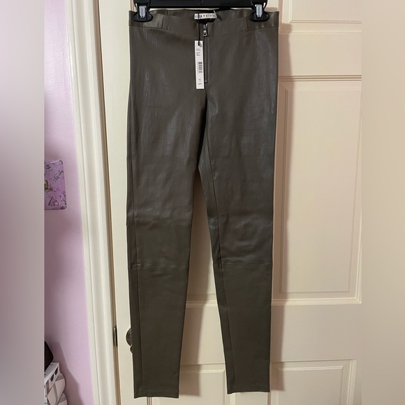 Alice+Olivia Pants Size 2 - Picture 1 of 4